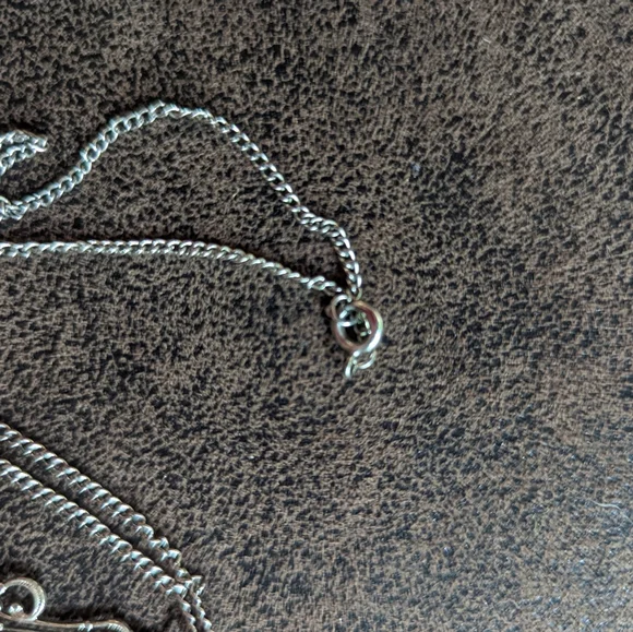 Vintage painted necklace - Picture 2 of 5